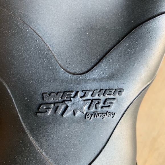 Tingley children’s rain boots. - Picture 2 of 4